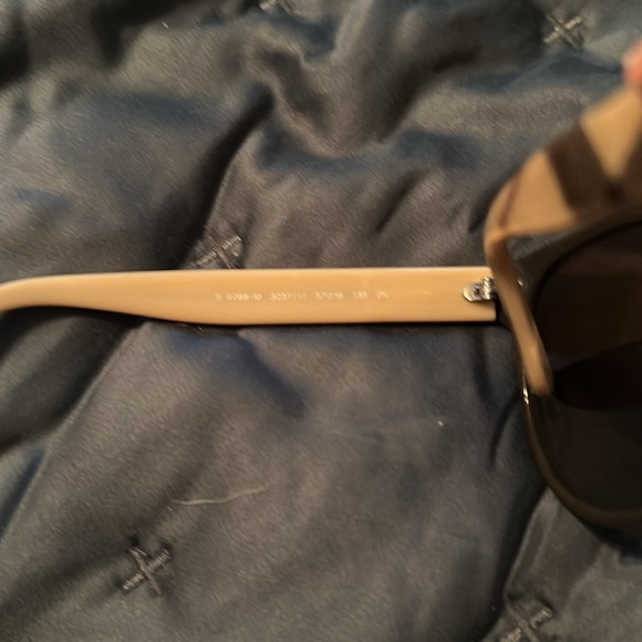Burberry Sunglasses - Picture 8 of 8
